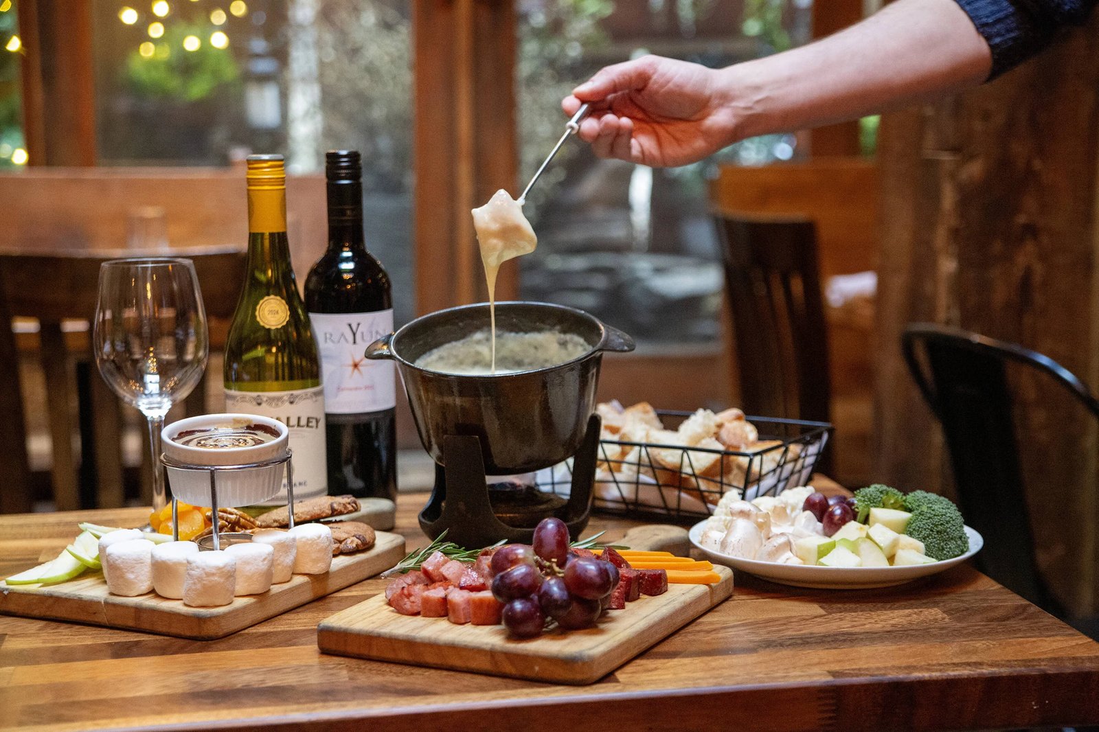 Kashkaval Garden - Cheese Fondue, Wine & Charcuterie